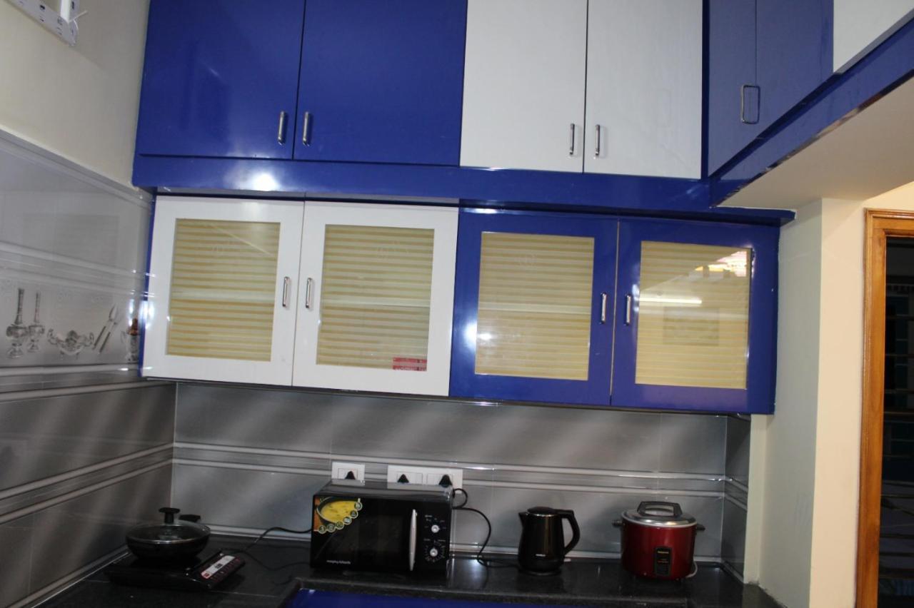 Servostay Tirupati New Luxurious Fully Furnished Flats Екстериор снимка